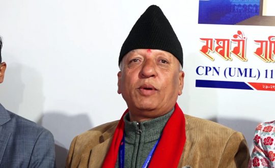 ओली घेराबन्दीमा पर्दा राजेन्द्र गाैतम बने उपमहासचिवका स्वतन्त्र उम्मेदवार, थालियो मत माग्न