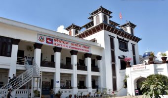 निर्वाचन ३२ दिन बाँकी : पन्ध्र जिल्लाको १८ निर्वाचन क्षेत्रको मतपत्र छपाइ सम्पन्न