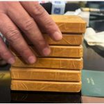 सुन तस्करी प्रकरण: महरा र भन्सारका कर्मचारीसहित २८ जनाविरूद्ध मुद्दा दायर