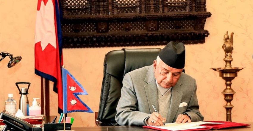 प्रजातन्त्र दिवसले समृद्धिको राष्ट्रिय लक्ष्य हासिल गर्न मद्दत पुगोस् : राष्ट्रपति पौडेल