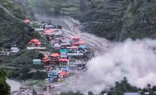 उत्तराखण्ड बाढीः नेपालीहरूको उद्धारका लागि सरकारकाे कूटनीतिक पहल