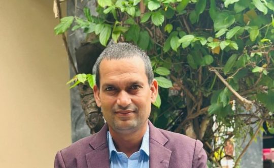 हिमालय इङ्ग्लिस स्कूलका प्रिन्सिपल खनाल ‘इन्टरनेशनल एक्सिलेन्स अवार्ड’ बाट सम्मानित हुँदै