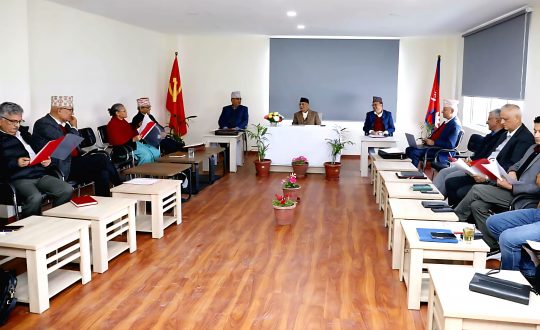 ईश्वरले ओलीलाई धक्का दिदैः पूर्वराष्ट्रपति भण्डारीको सदस्यता के होला ?