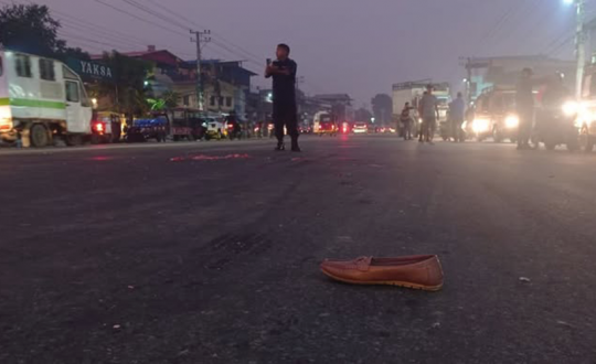 ट्रकले ठक्कर दिँदा श्रीमतीको ज्यान गयो, श्रीमान् घाइते