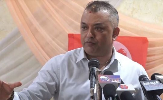 ‘नियमित महाधिवेशन गर्न नेताहरू र बहुमतले नमाने विशेष महाधिवेशन’