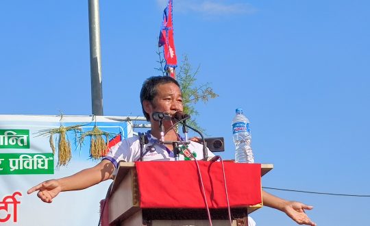 कुनै पनि दल ‘चोखो र जनउत्तरदायी’ छैनन् हामी कसैसँग गठबन्धन गर्दैनाैः हर्क साम्पाङ