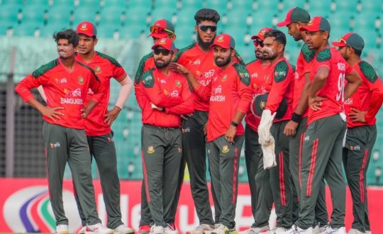 बंगलादेश टी-२० विश्‍वकपबाट हटाइयो, स्कटल्यान्डले खेल्ने