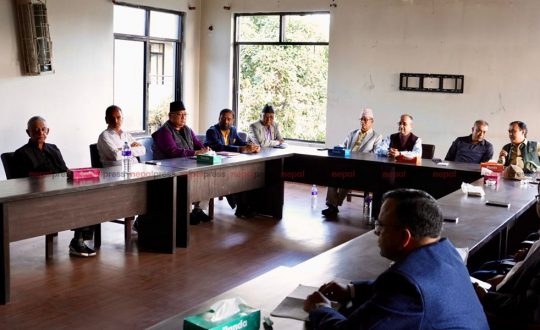 कांग्रेस केन्द्रीय कार्यसम्पादन समिति बैठक बस्दै