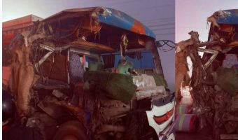 रुपन्देहीमा स्कुल बस र ट्याक्टर ठोक्किँदा २१ विद्यार्थी घाइते