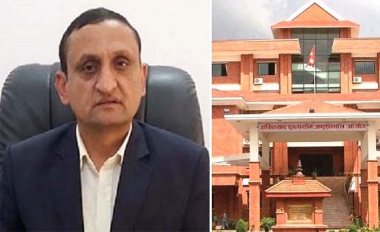 राजस्वका तत्कालीन महानिर्देशक अधिकारीविरुद्ध भ्रष्टाचार मुद्दा दायर, ७० लाख रुपैयाँ घूस लिएको खुल्याे