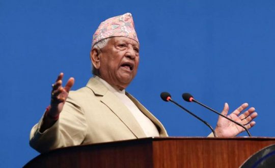 राष्ट्रपति पौडेलले आज ज्येष्ठ सांसद केसीलाई पद तथा गोपनीयताको शपथ गराउँदै