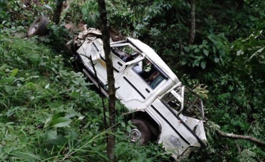 डोटीमा जीप दुर्घटना हुँदा चालकसहित दुईजनाको ज्यान गयो