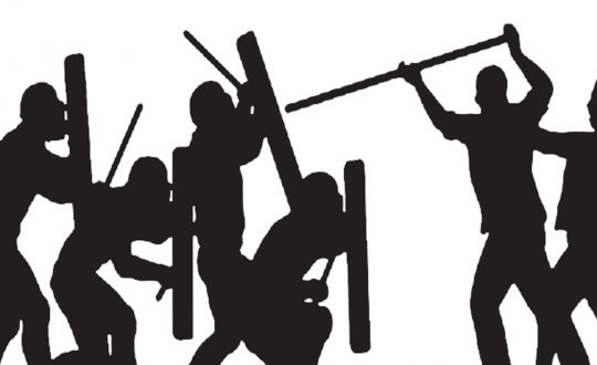 लागुऔषधसहित तेह्रजना पक्राउ, उता मकवानपुरमा प्रहरी र लागुऔषध सेवनकर्ताबीच झडप