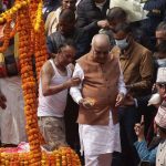 पूर्वप्रधानमन्त्री एवम् एमाले अध्यक्ष ओलीका पिता मोहनप्रसादको पशुपति आर्यघाटमा अन्त्येष्टि