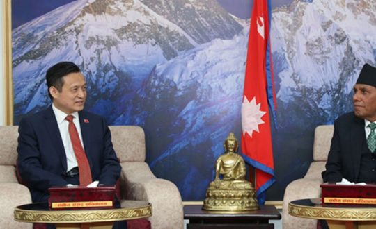 राष्ट्रिय सभा अध्यक्ष दाहालसँग नवनियुक्त चिनियाँ राजदूत चाङको शिष्टाचार भेट