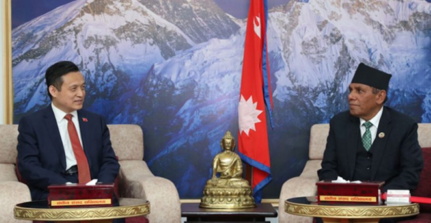 राष्ट्रिय सभा अध्यक्ष दाहालसँग नवनियुक्त चिनियाँ राजदूत चाङको शिष्टाचार भेट