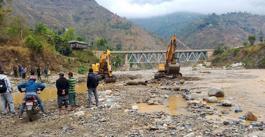 डाइभर्सन बग्दा बीपी राजमार्गमा सवारी आवागमन बन्द
