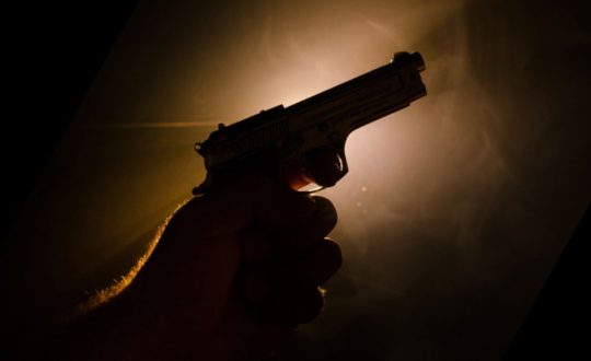 प्रहरीको गोली लागेर रुपन्देहीमा एक घाइते, लागुऔषधिसहित तीनजना पक्राउ