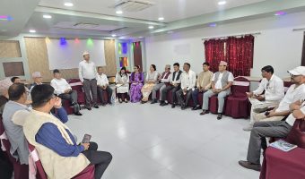 प्रचण्ड-माधव उपस्थित बैठकमा सुदूरपश्चिम प्रदेशका दुई सांसद अनुपस्थित