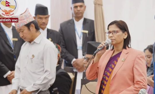 अर्थमन्त्री वाग्लेको अभिव्यक्तिप्रति एमाले सांसदकाे आपत्ति, स्पष्टीकरणा दिन माग