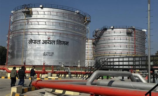 आईओसीको नयाँ खरिद मूल्यपछि निगमले घटायो इन्धनको मूल्य