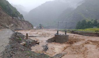 रसुवागढी भन्सार यार्डबाट बगे सयौँ ईभी र अर्बौं रुपियाँका सामान