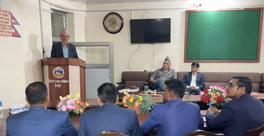सुशासन, नागरिकमैत्री सेवा प्रवाह, विकास निर्माण लगायतमा जोड दिन मुख्य सचिव कार्कीको निर्देशन