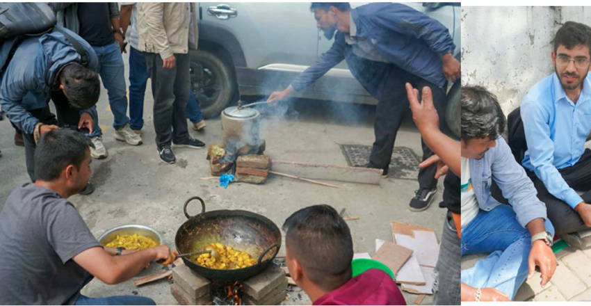 ग्यास अभाव भएपछि अनौठो विरोधको शैली, दाउरा बालेर क्याम्पस अगाडि खाना