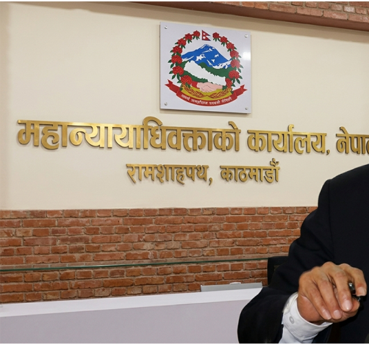 को हुन् वरिष्ठम् महान्यायाधिवक्ता लोकराज पराजुली ?